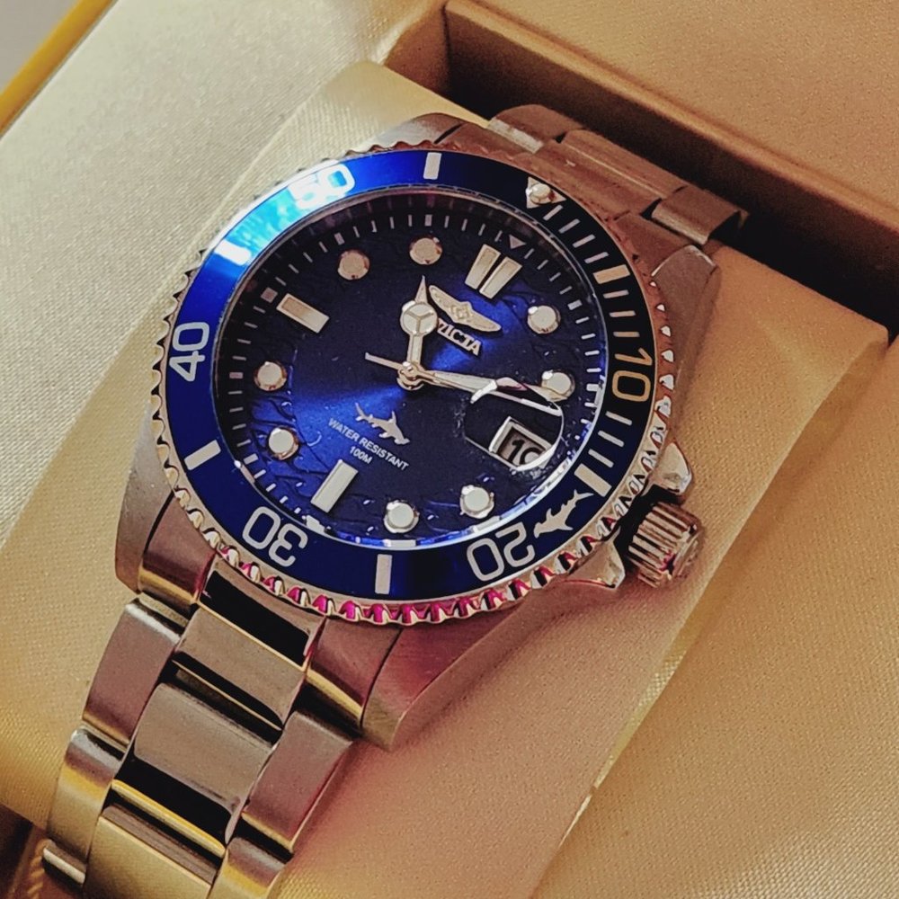 Invicta Men/Women's Pro Diver Quartz Watch